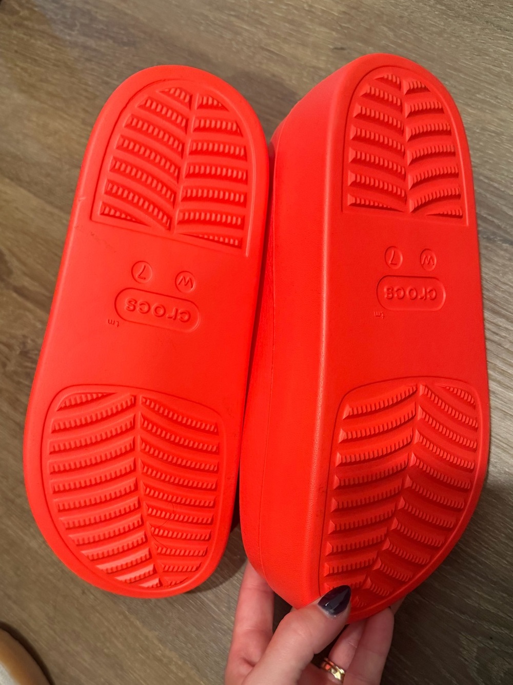 Women’s Dylan Clogs Red Shoes - Picture 3 of 3